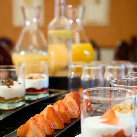 מלון Macia Condor