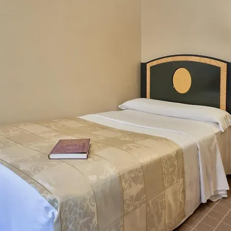 ماسيا كوندور 4*