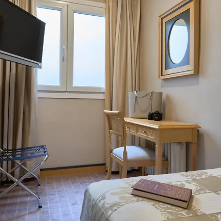 Maciá Condor 4* Granada