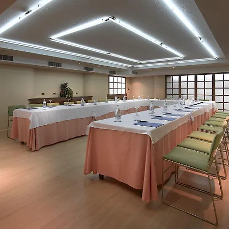 Maciá Condor 4*
