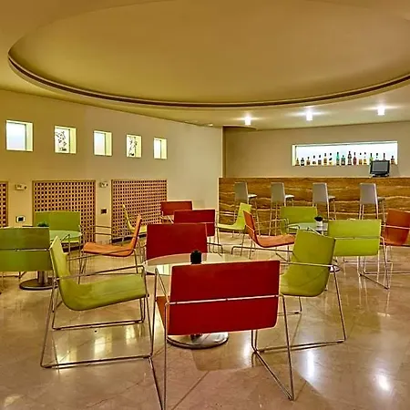 Hotel Macià Cóndor Granada