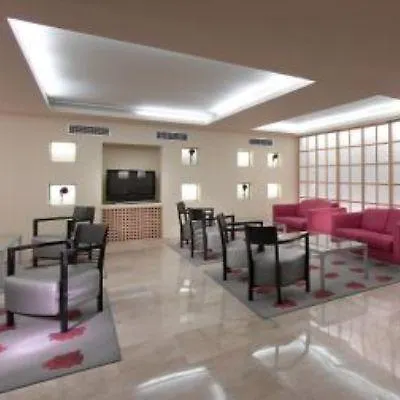 Hotel Macià Cóndor 4*