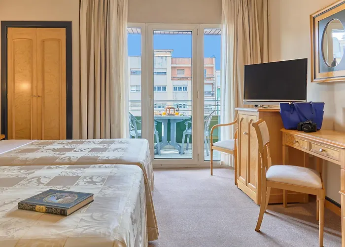 Macia Condor 4* Granada