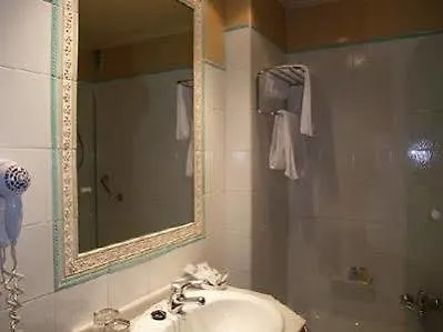 Szálloda Macia Condor 4*