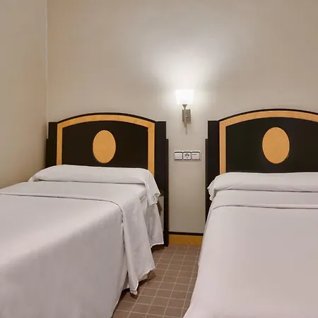 Macia Condor Otel 4*